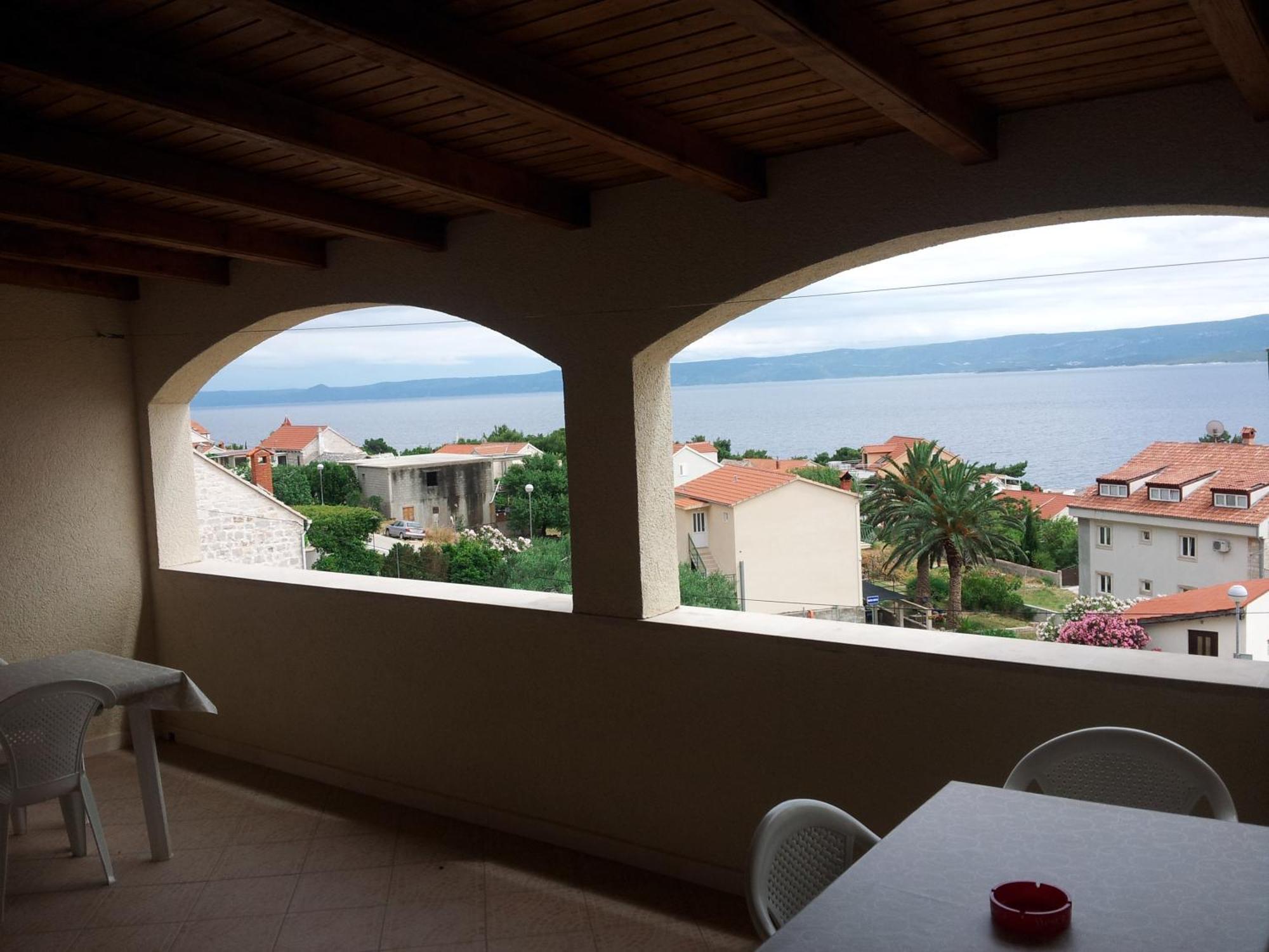 Apartments sea view Miki&Ivana Bol Kamer foto